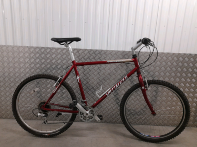 Mens specialized Hardrock mountain bike 